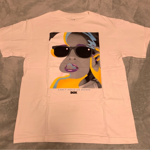 MENS size medium graphic tee - Picture 1 of 1